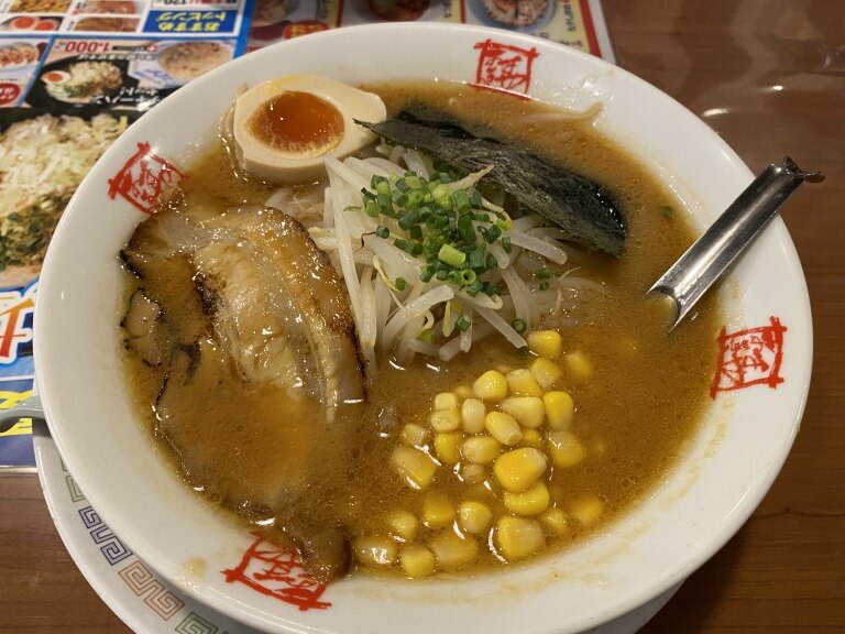 おおぎやラーメン　まる得味噌ラーメン