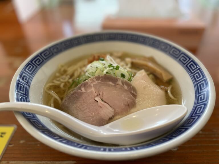 鶏だしラーメン　蒼生　塩ラーメン